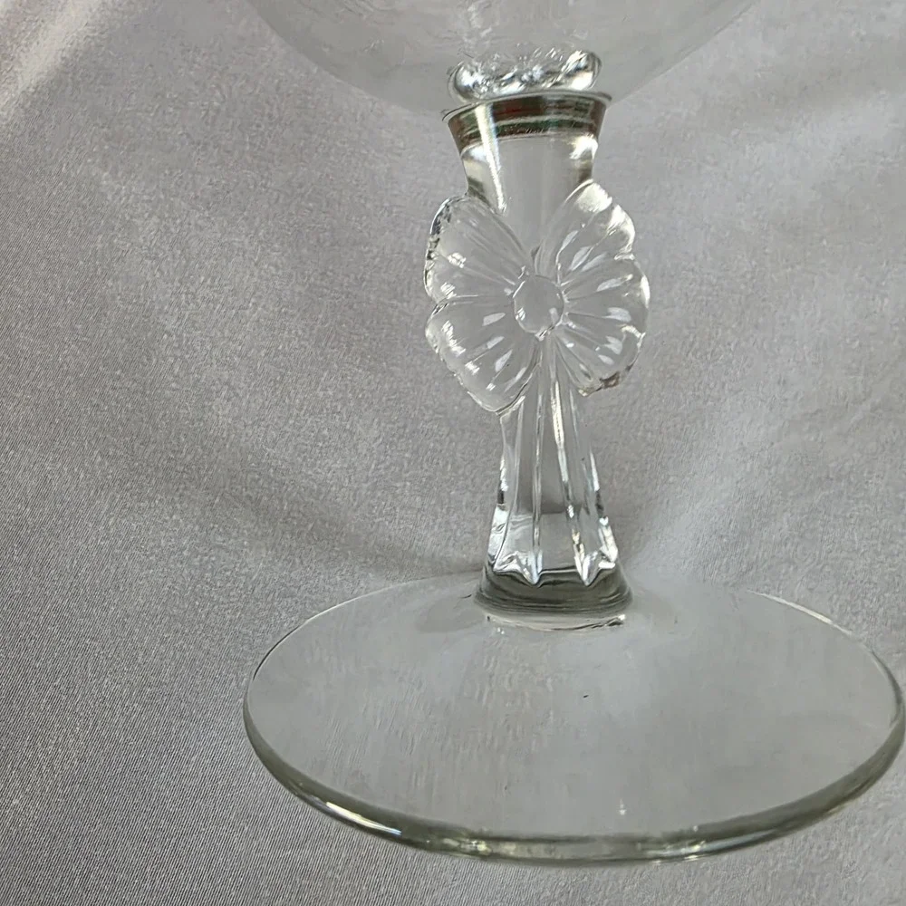 Arby's Libbey 1987 Holly & Berries Bow Stemmed Water Wine Glasses Set Of‎ 8